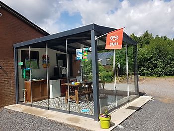 Glazen huis opnieuw ingericht - Camping Roelage Westerwolde